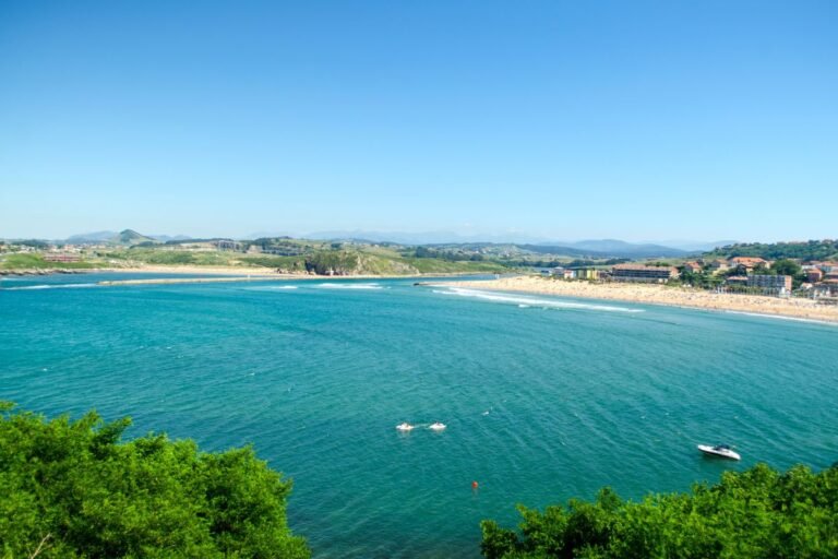 Lee más sobre el artículo Apartamentos cerca de la playa en Suances